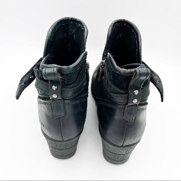 Ugg Emalie Moto Buckle Wedge Leather Lined Heels Boots Shoes Bootie - Picture 12 of 14